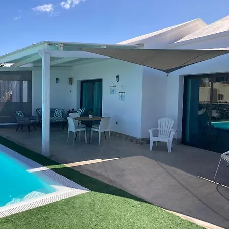 Seaside Retreat: El Roque Oasis With Private Pool Villa