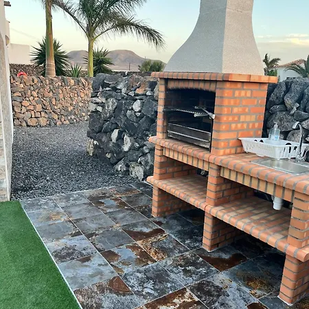 Seaside Retreat: El Roque Oasis With Private Pool *
